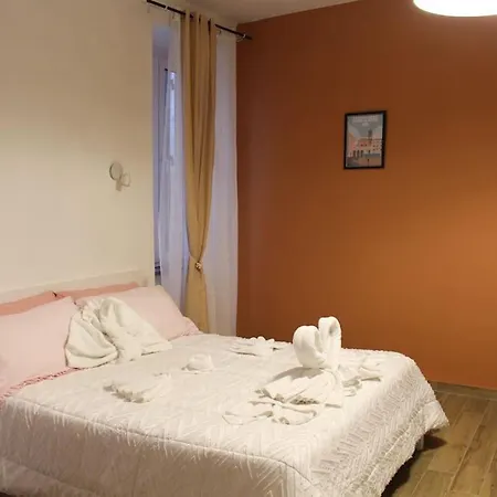 Domus Trastevere Centro *